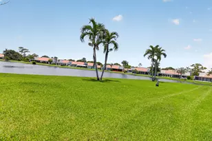 19640 Sawgrass Cir, Boca Raton, FL 33434 - Photo 38