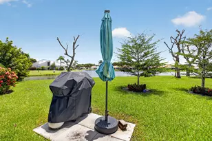 19640 Sawgrass Cir, Boca Raton, FL 33434 - Photo 32