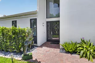 19640 Sawgrass Cir, Boca Raton, FL 33434 - Photo 40