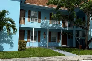 4951 Wedgewood Way, West Palm Beach, FL 33417 - Photo 4