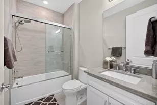 4609 Pinehurst Trl W, Oakland Park, FL 33309 - Photo 40