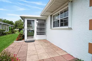 948 Savannas Point Dr, Fort Pierce, FL 34982 - Photo 14