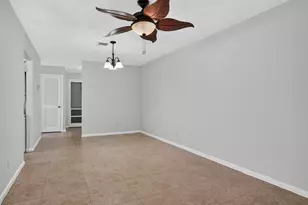 948 Savannas Point Dr, Fort Pierce, FL 34982 - Photo 8