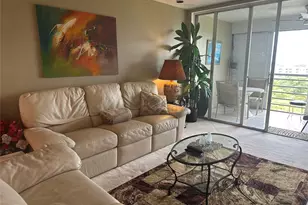 605 Oaks Dr, Pompano Beach, FL 33069 - Photo 4