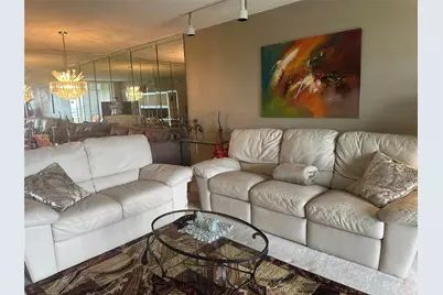 605 Oaks Drive #1009, Pompano Beach, FL 33069 - Photo 1