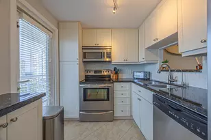 201 N Ocean Blvd, Pompano Beach, FL 33062 - Photo 8