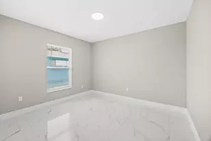 909 20th N, Fort Pierce, FL 34950 - Photo 18