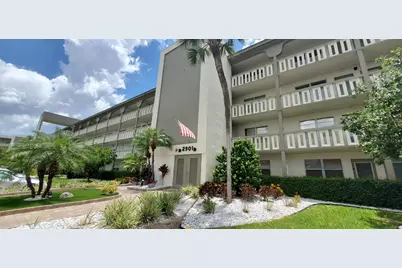 2901 Victoria Circle #F2, Coconut Creek, FL 33066 - Photo 2