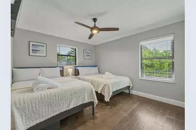 1127 Sea Pines Way, Lantana, FL 33462 - Photo 4