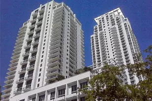1060 Brickell Ave, Miami, FL 33131 - Photo 12