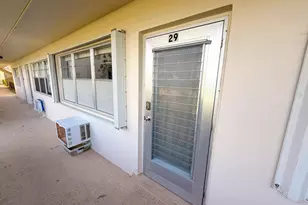 29 Berkshire B, West Palm Beach, FL 33417 - Photo 10
