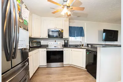 234 Peacock Street, Fort Pierce, FL 34982 - Photo 4