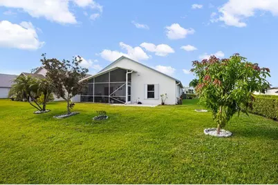 5025 Robino Circle, West Palm Beach, FL 33417 - Photo 8
