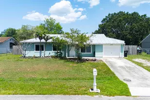 286 SW Kentwood Rd, Port Saint Lucie, FL 34953 - Photo 1