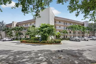 2793 NW 104th Ave, Sunrise, FL 33322 - Photo 32