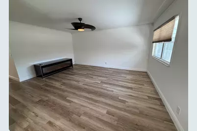 652 Flanders N, Delray Beach, FL 33484 - Photo 6