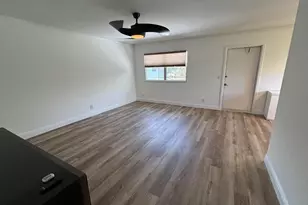 652 Flanders N, Delray Beach, FL 33484 - Photo 8