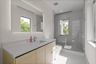 221 Shore Court #Unit 221, Lauderdale by the Sea, FL 33308 - Photo 40