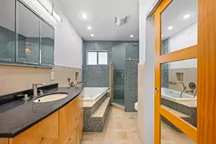 19711 NE 21st Ct, Miami, FL 33179 - Photo 16