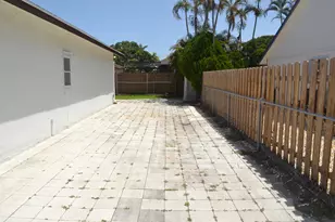 6310 Drake St, Jupiter, FL 33458 - Photo 14