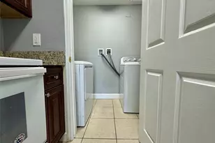 838 SW 14th St, Fort Lauderdale, FL 33315 - Photo 10