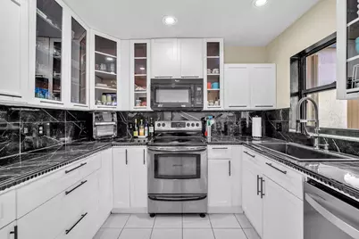 1109 Landings Boulevard, Greenacres, FL 33413 - Photo 16