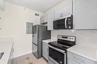 1000 Scotia Dr, Hypoluxo, FL 33462 - Photo 14
