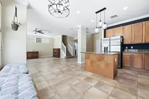 8113 Bautista Way, Palm Beach Gardens, FL 33418 - Photo 10