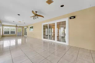 6083 Sunberry Cir, Boynton Beach, FL 33437 - Photo 34