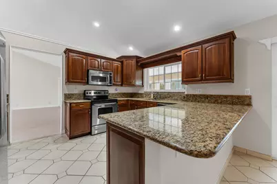 6083 Sunberry Circle, Boynton Beach, FL 33437 - Photo 6