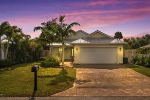 17735 Carver Ave, Jupiter, FL 33458 - Photo 2