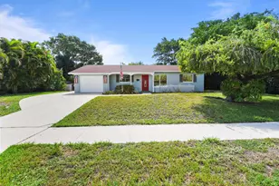 1515 Crescent Dr, Lake Park, FL 33403 - Photo 1
