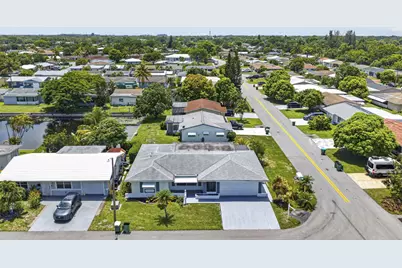 6015 NW 67th Avenue, Tamarac, FL 33321 - Photo 28