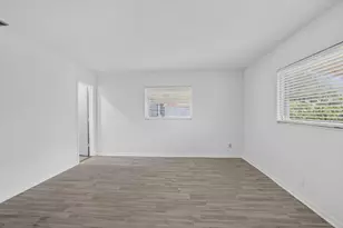 6015 NW 67th Ave, Tamarac, FL 33321 - Photo 14
