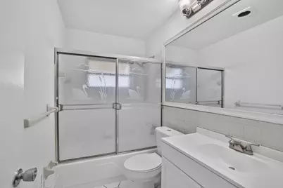 6015 NW 67th Avenue, Tamarac, FL 33321 - Photo 16