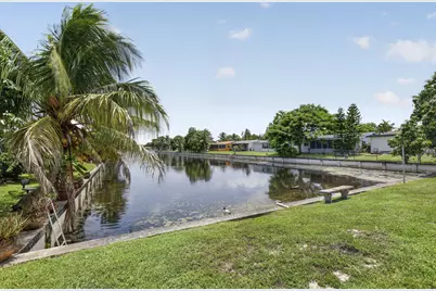 6015 NW 67th Avenue, Tamarac, FL 33321 - Photo 22
