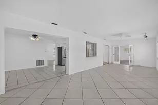 6015 NW 67th Ave, Tamarac, FL 33321 - Photo 10