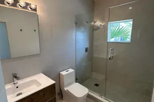 815 NE 17th Ave, Fort Lauderdale, FL 33304 - Photo 26