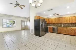 5601 Palm Dr, Fort Pierce, FL 34982 - Photo 10