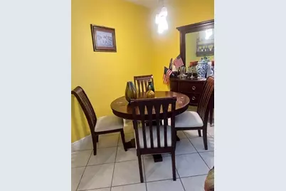 299 SW 7th Street #1060, Boca Raton, FL 33432 - Photo 8