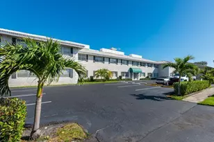 299 SW 7th St, Boca Raton, FL 33432 - Photo 26