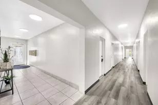 299 SW 7th St, Boca Raton, FL 33432 - Photo 4