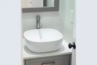 299 SW 7th Street #1060, Boca Raton, FL 33432 - Photo 6