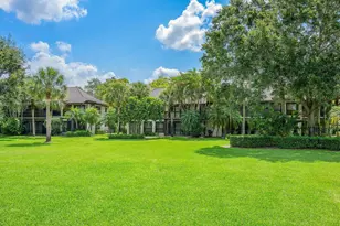 13334 Polo Club Rd, Wellington, FL 33414 - Photo 38