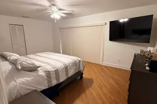 1701 Bayberry Dr, Hollywood, FL 33024 - Photo 12