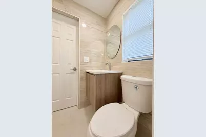 53 NE 16th Place, Fort Lauderdale, FL 33305 - Photo 10