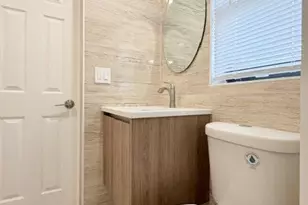 53 NE 16th Pl, Fort Lauderdale, FL 33305 - Photo 10