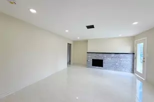 53 NE 16th Pl, Fort Lauderdale, FL 33305 - Photo 12