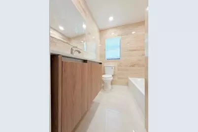 53 NE 16th Place, Fort Lauderdale, FL 33305 - Photo 6