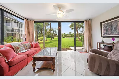 803 Clubhouse Circle, Jupiter, FL 33477 - Photo 12